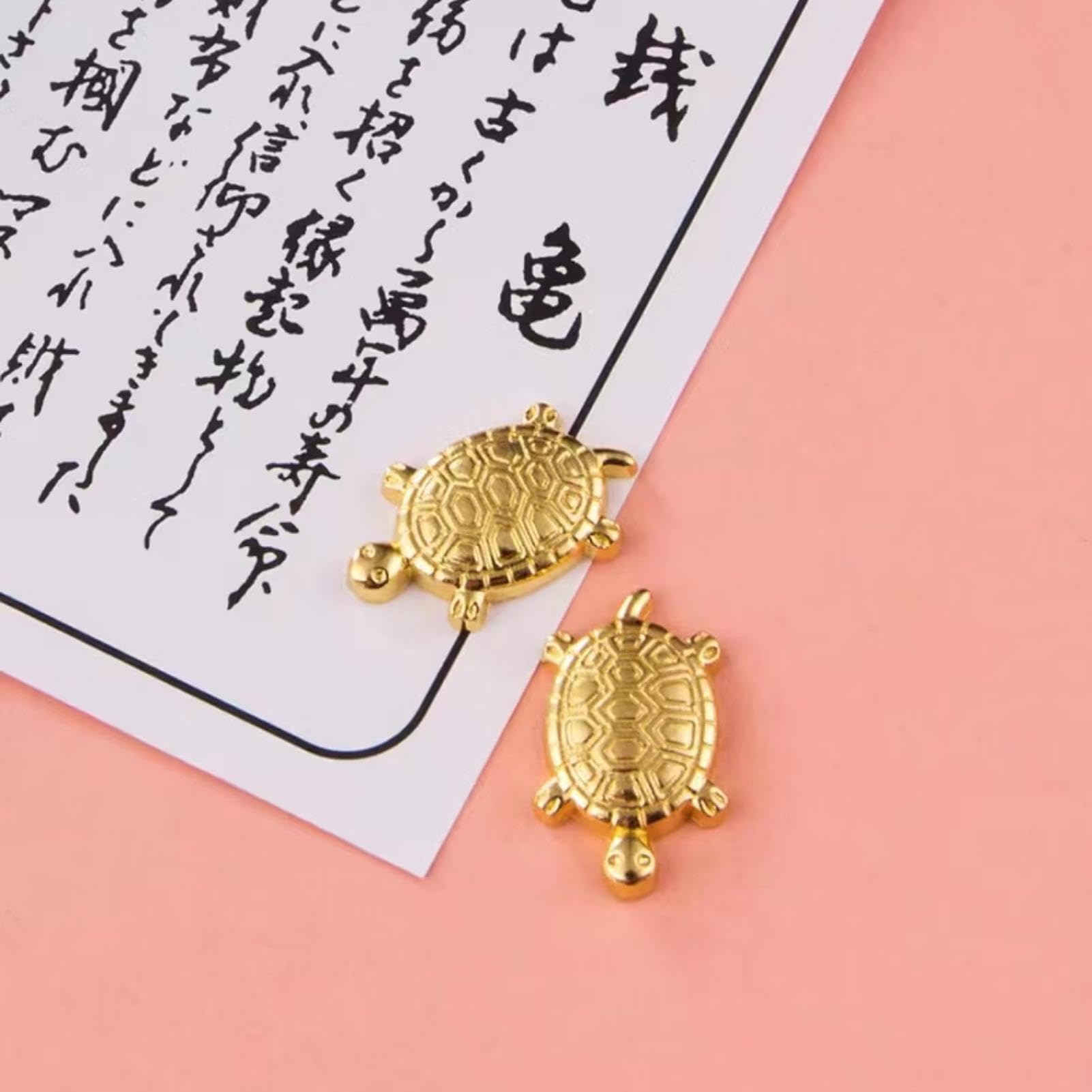 Amazon.co.jp: 銭亀【金亀 2個入り】 開運 金運 アップ 風水幸運なミニ